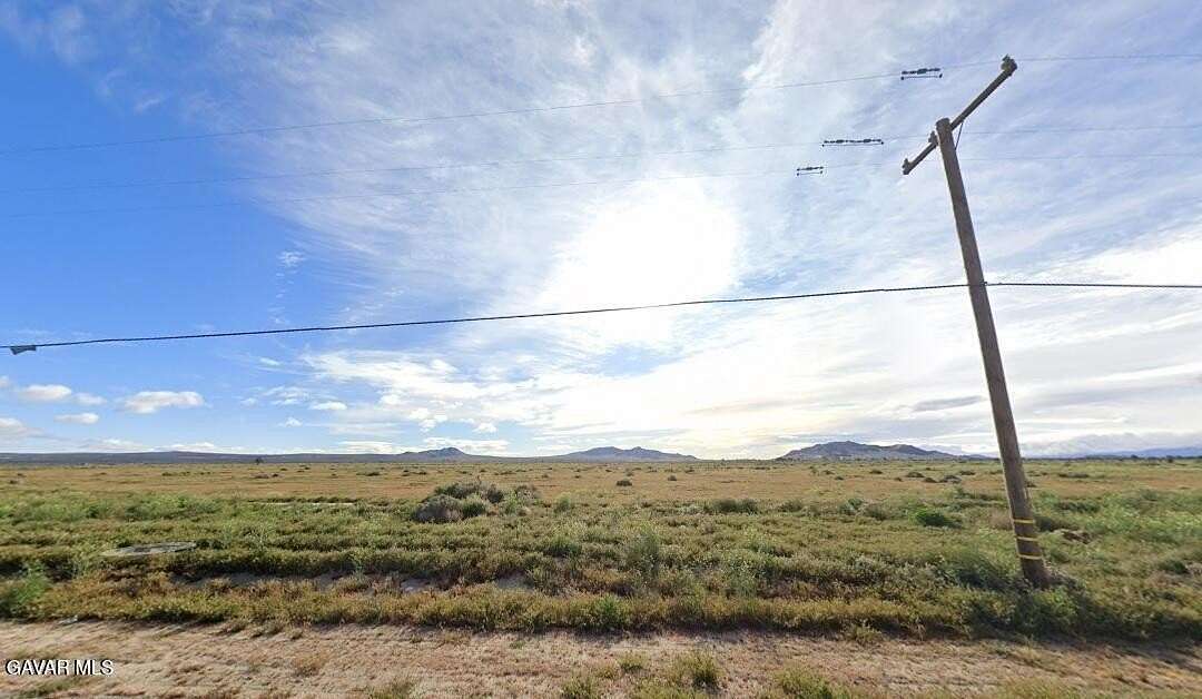 4 Acres of Land for Sale in Lancaster, California