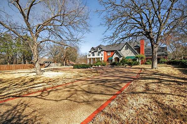 5.4 Acres of Residential Land with Home for Sale in Greenville, Texas