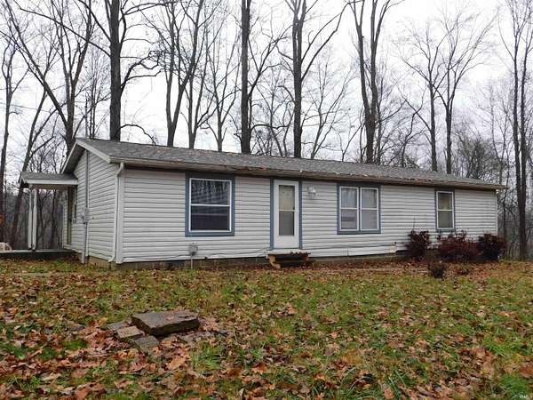 6 Acres of Residential Land with Home for Sale in Spencer, Indiana