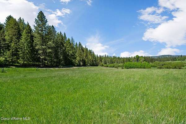 10 Acres of Land for Sale in Sagle, Idaho