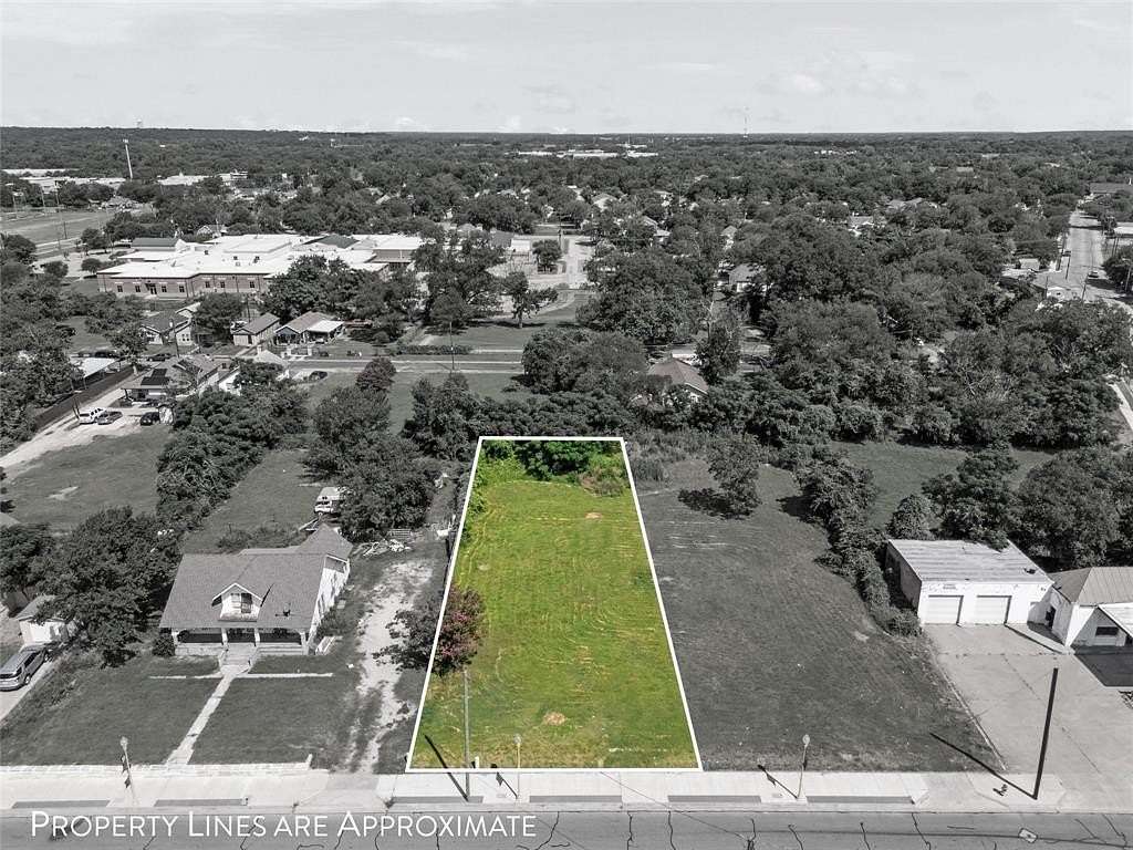 0.29 Acres of Commercial Land for Sale in Waco, Texas