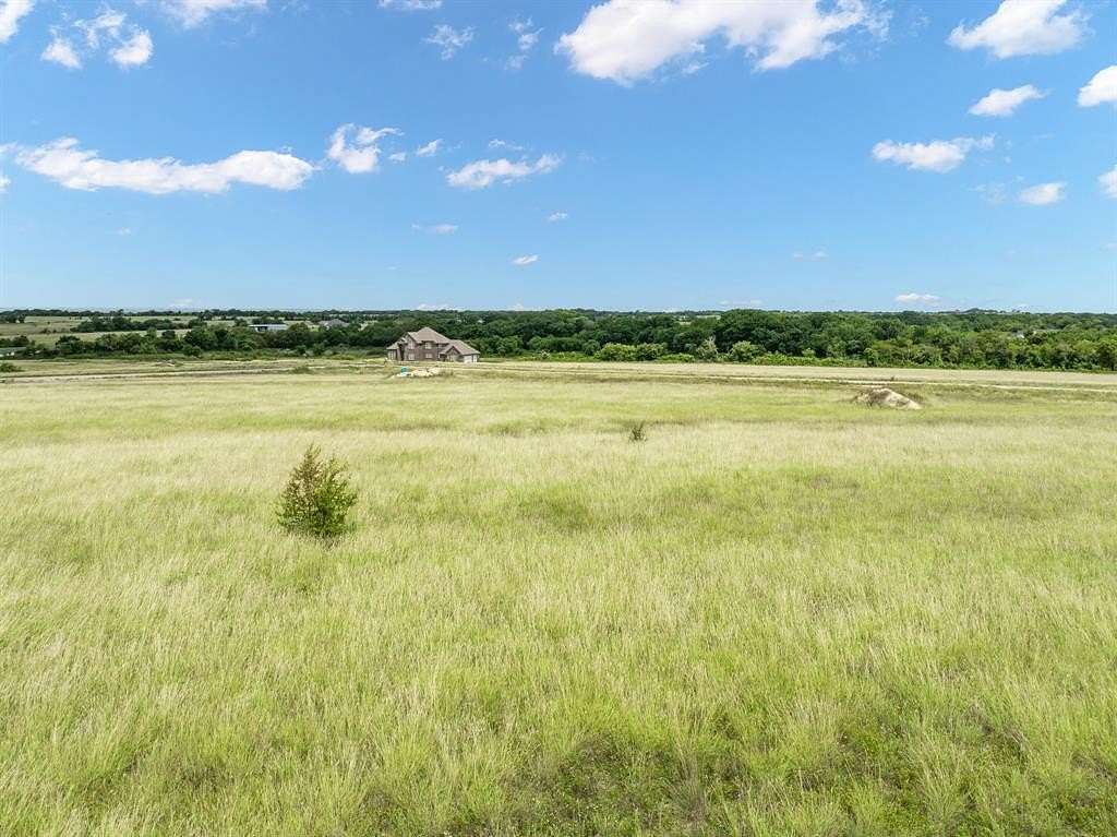 2.26 Acres of Residential Land for Sale in Hillsboro, Texas