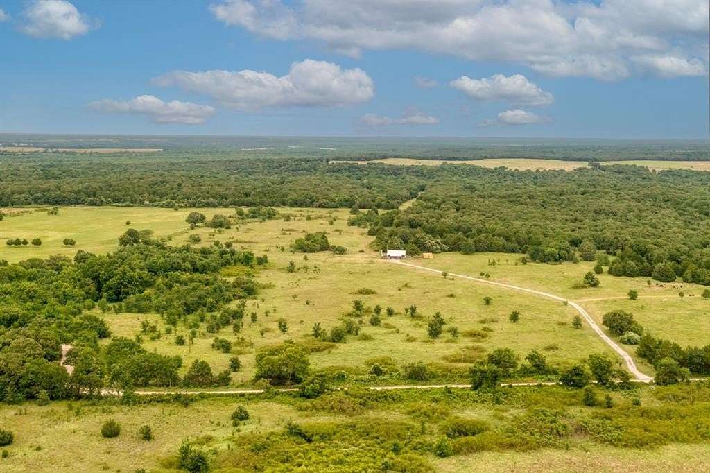 50 Acres of Land for Sale in Whitesboro, Texas