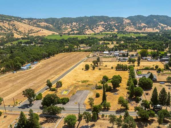 6.59 Acres of Land for Sale in Redwood Valley, California