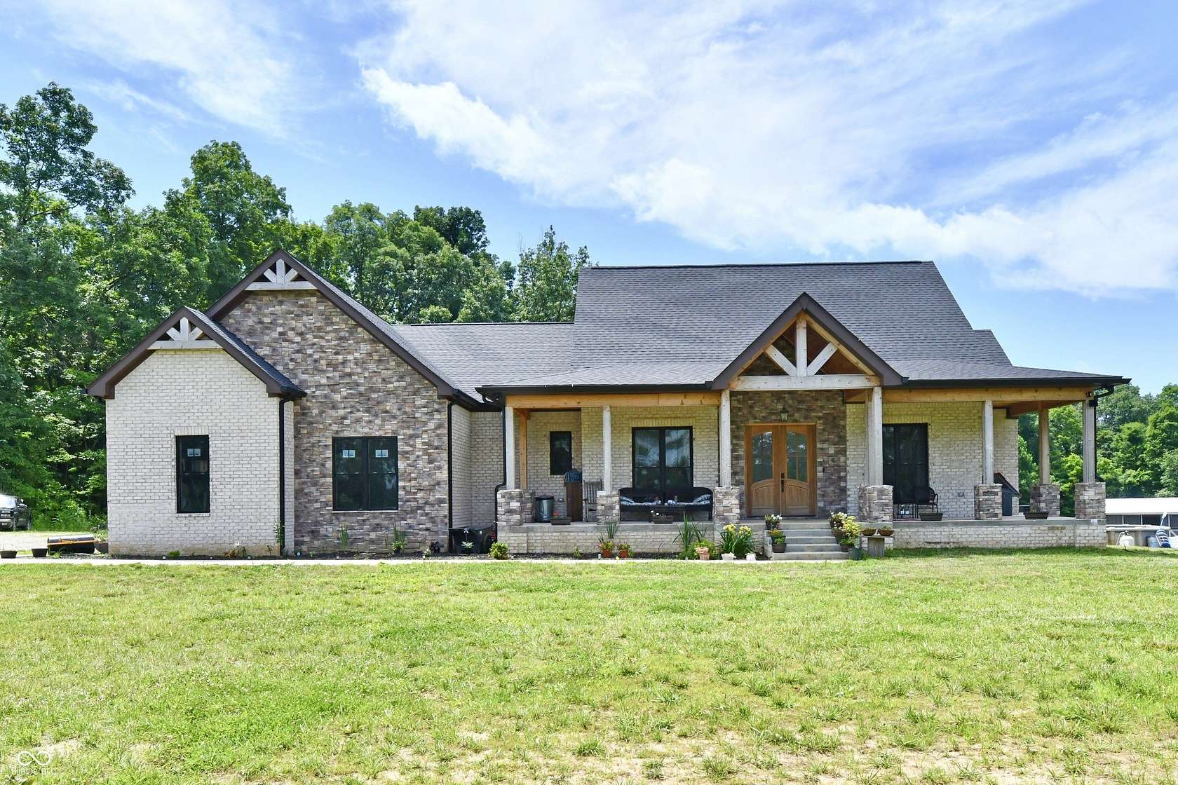 17.5 Acres of Land with Home for Sale in Paragon, Indiana