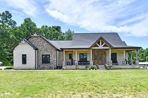 17.5 Acres of Land with Home for Sale in Paragon, Indiana