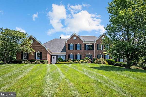 6.64 Acres of Residential Land with Home for Sale in Leesburg, Virginia