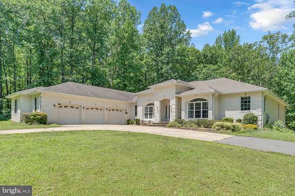 5 Acres of Residential Land with Home for Sale in Brandywine, Maryland