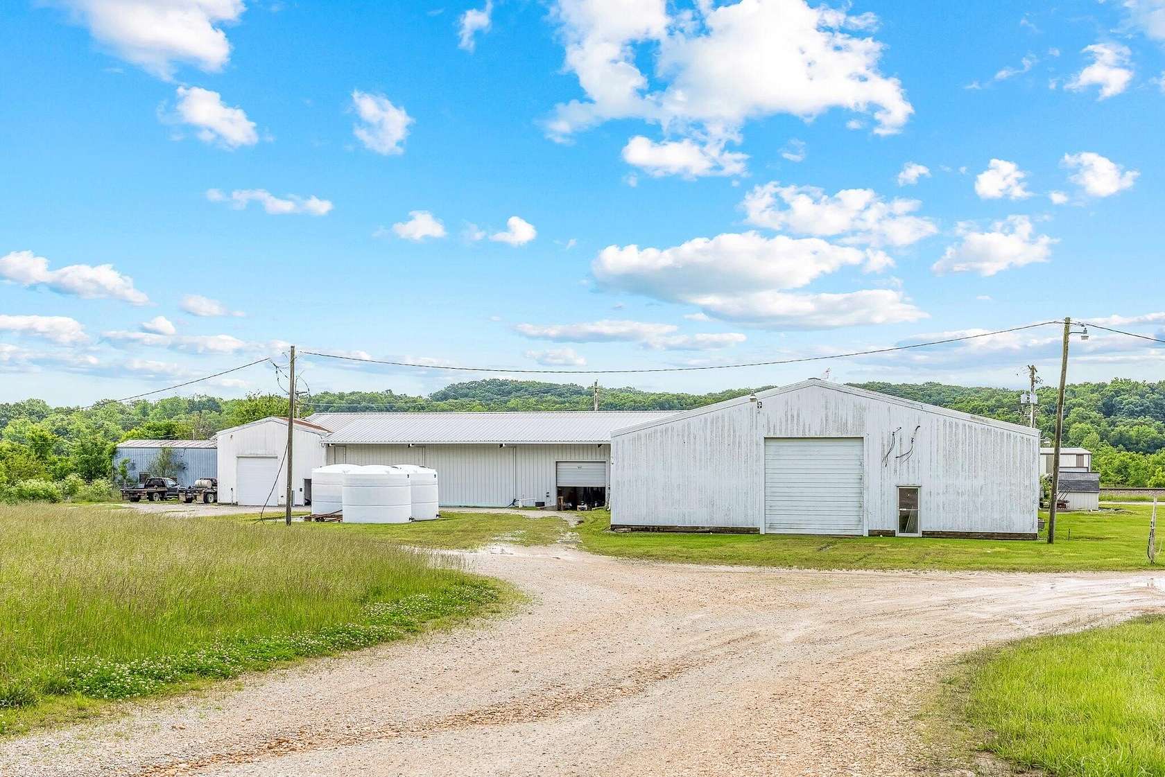 5 Acres of Improved Commercial Land for Sale in Cabool, Missouri