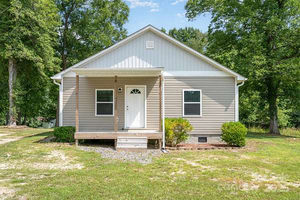 2 Acres of Residential Land with Home for Sale in Grover, North Carolina