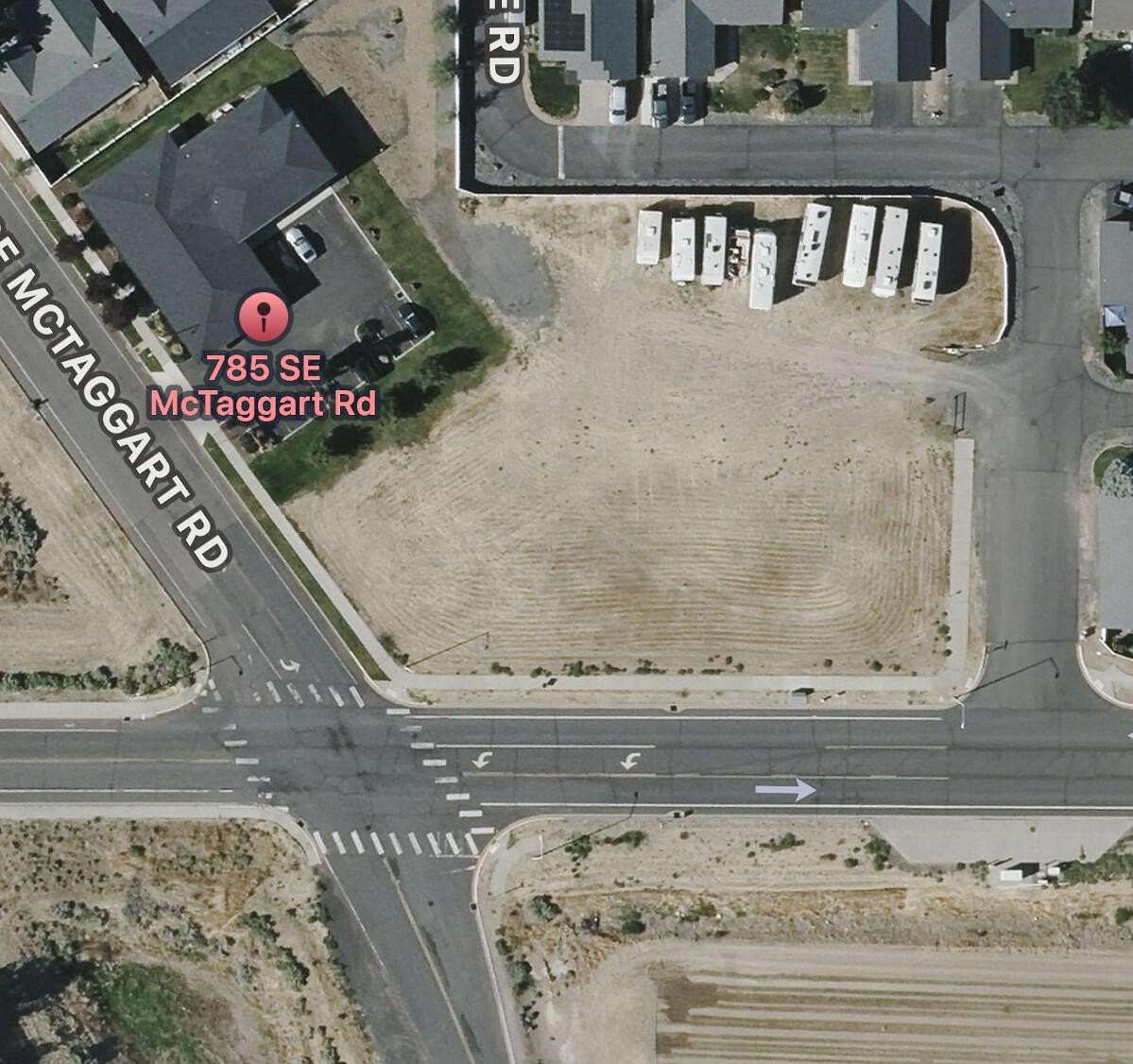 1 Acre of Commercial Land for Sale in Madras, Oregon