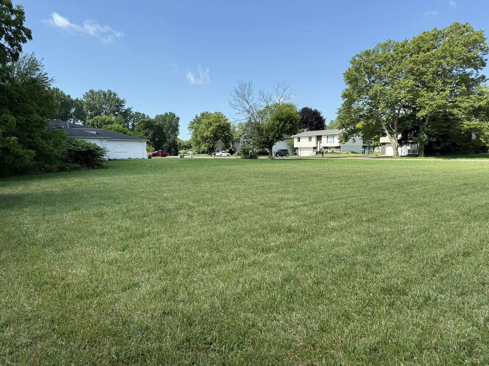 0.39 Acres of Residential Land for Sale in Merrillville, Indiana