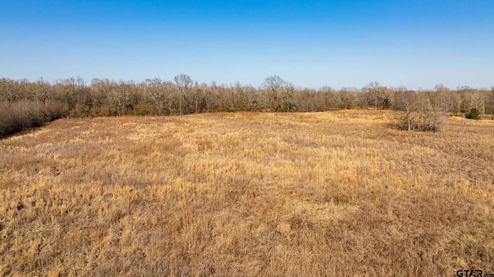190 Acres of Land for Sale in De Kalb, Texas