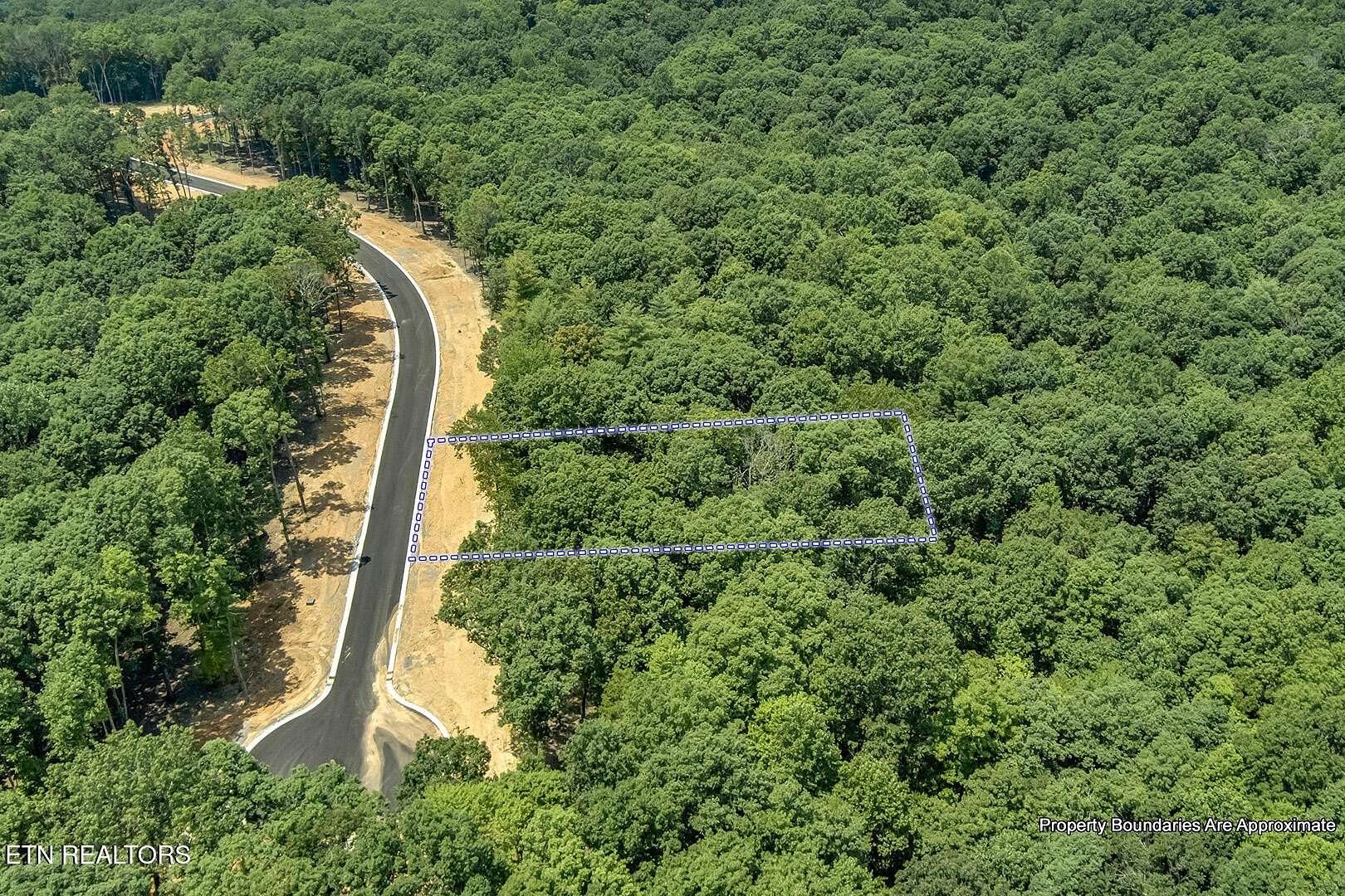 0.62 Acres of Residential Land for Sale in Loudon, Tennessee