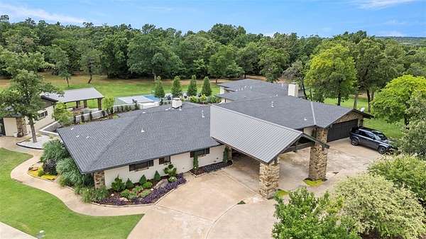 10 Acres of Recreational Land with Home for Sale in Edmond, Oklahoma