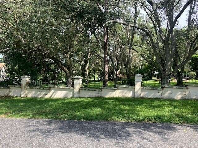 0.41 Acres of Residential Land for Sale in Howey-in-the-Hills, Florida