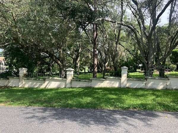0.41 Acres of Residential Land for Sale in Howey-in-the-Hills, Florida
