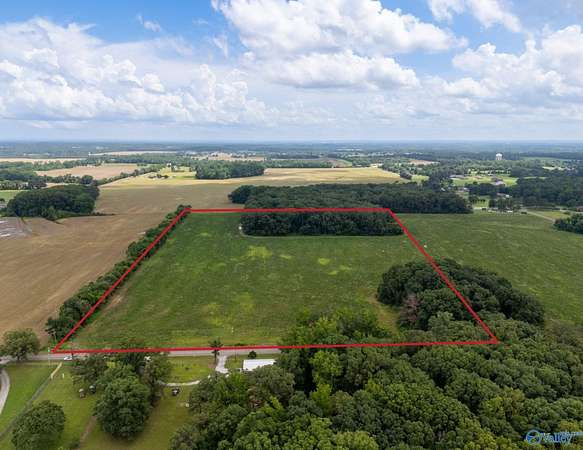 30 Acres of Recreational Land for Sale in Athens, Alabama