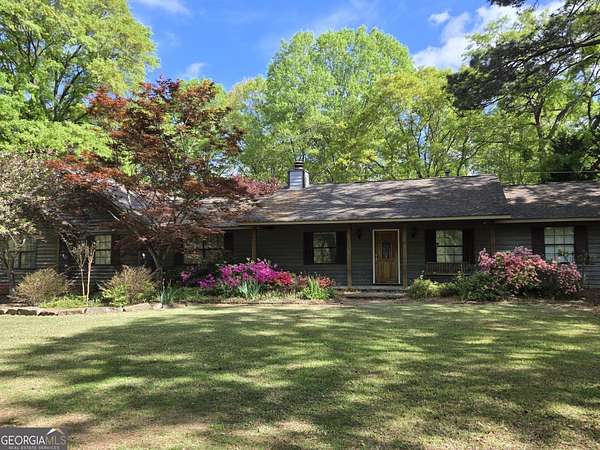 8.29 Acres of Residential Land with Home for Sale in Hampton, Georgia