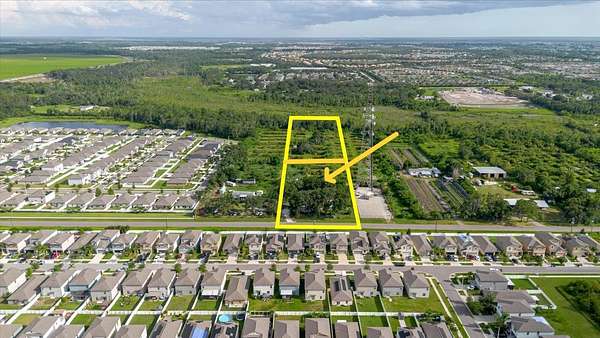 9.5 Acres of Residential Land with Home for Sale in Wimauma, Florida