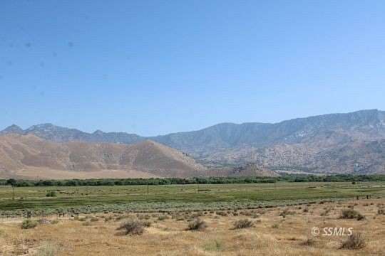 15.4 Acres of Agricultural Land for Sale in Weldon, California