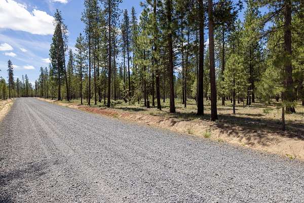 1 Acre of Residential Land for Sale in La Pine, Oregon