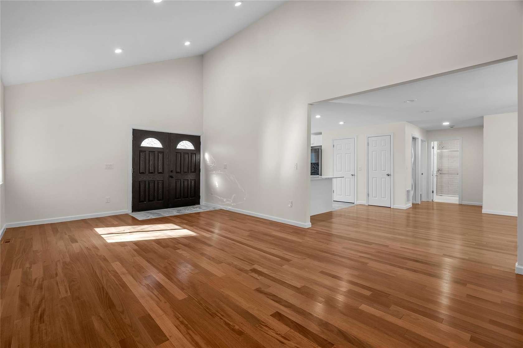 2.16 Acres of Land with Home for Sale in Cortlandt Manor, New York