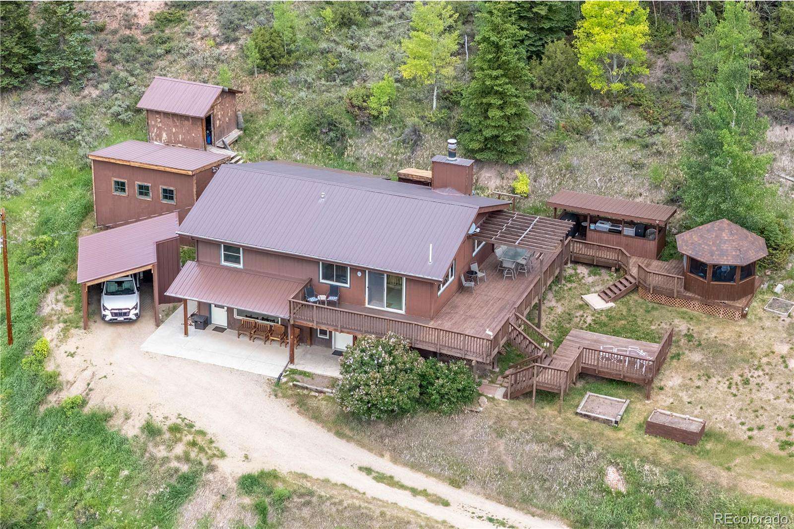 10.7 Acres of Land with Home for Sale in Kremmling, Colorado