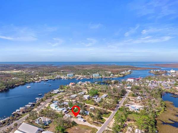 0.18 Acres of Land for Sale in Steinhatchee, Florida