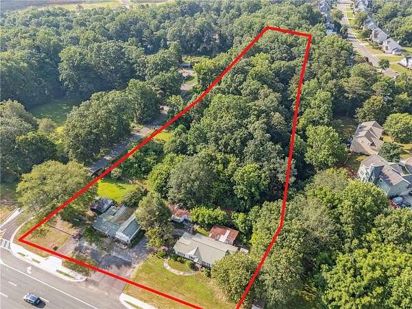 5.75 Acres of Improved Mixed-Use Land for Sale in Canton, Georgia