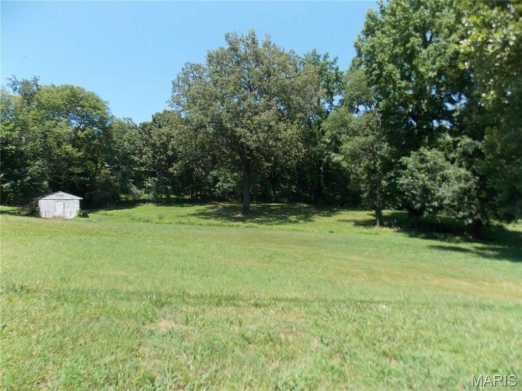 1 Acre of Residential Land for Sale in Poplar Bluff, Missouri