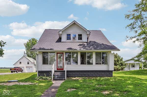 3.5 Acres of Residential Land with Home for Sale in Sheridan, Indiana
