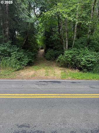 7.24 Acres of Residential Land for Sale in Rosburg, Washington