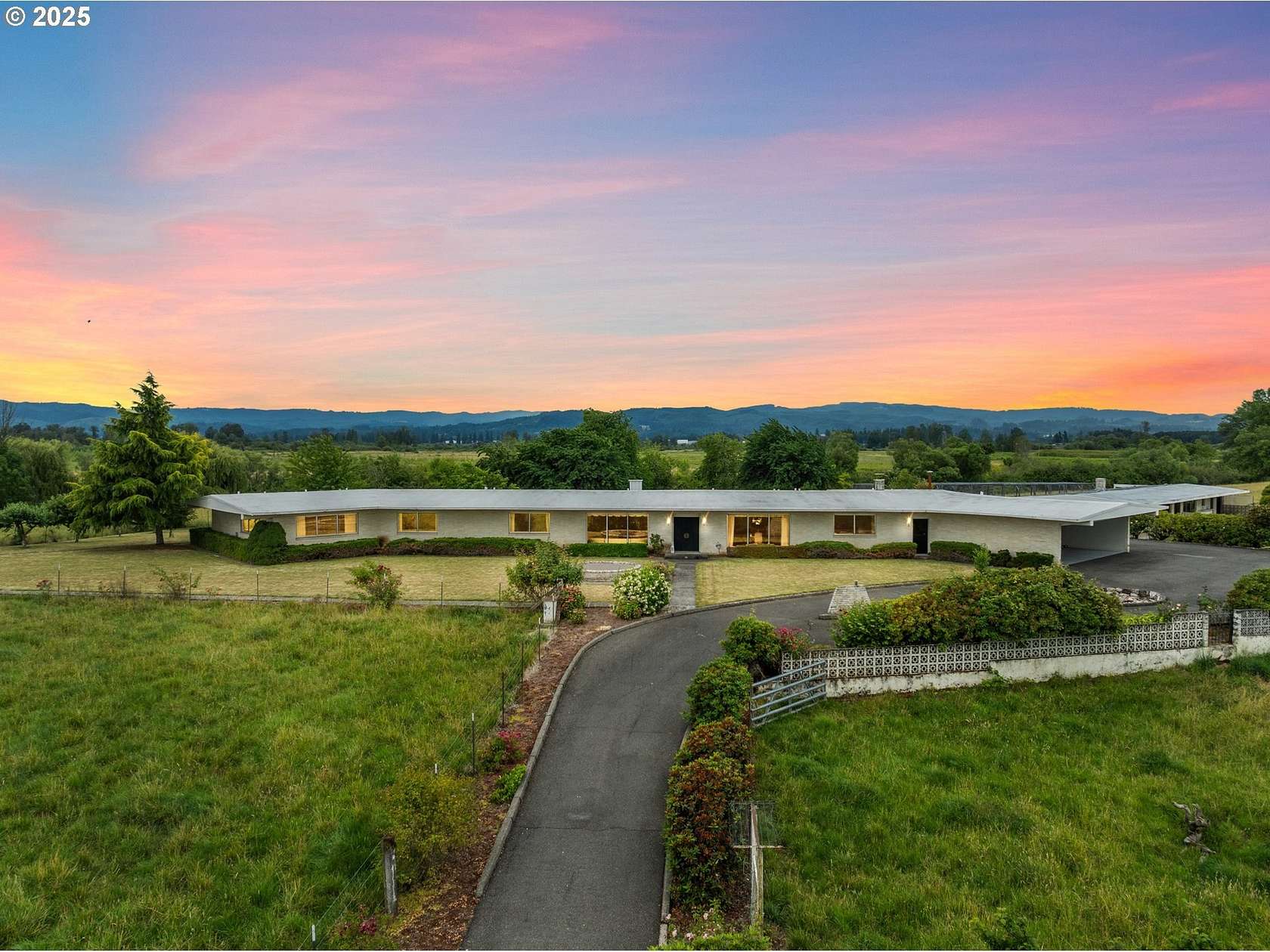 129 Acres of Land with Home for Sale in Scappoose, Oregon