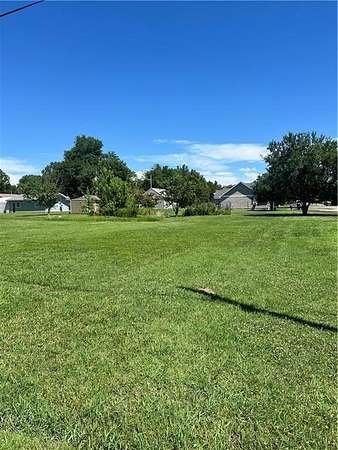 0.32 Acres of Residential Land for Sale in Altamont, Kansas