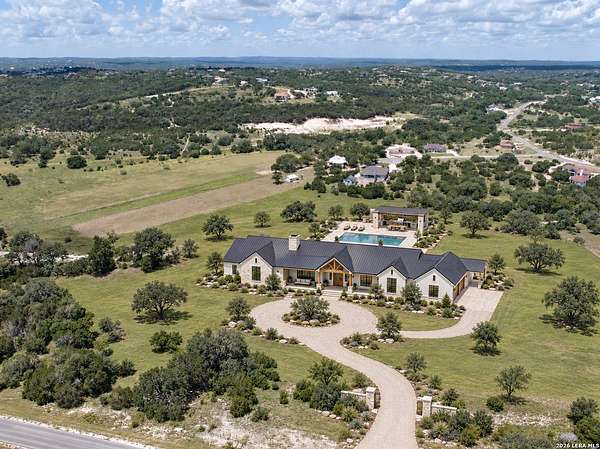 4.4 Acres of Residential Land for Sale in Spring Branch, Texas