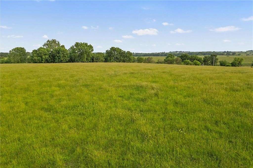 9.88 Acres of Residential Land for Sale in Kearney, Missouri