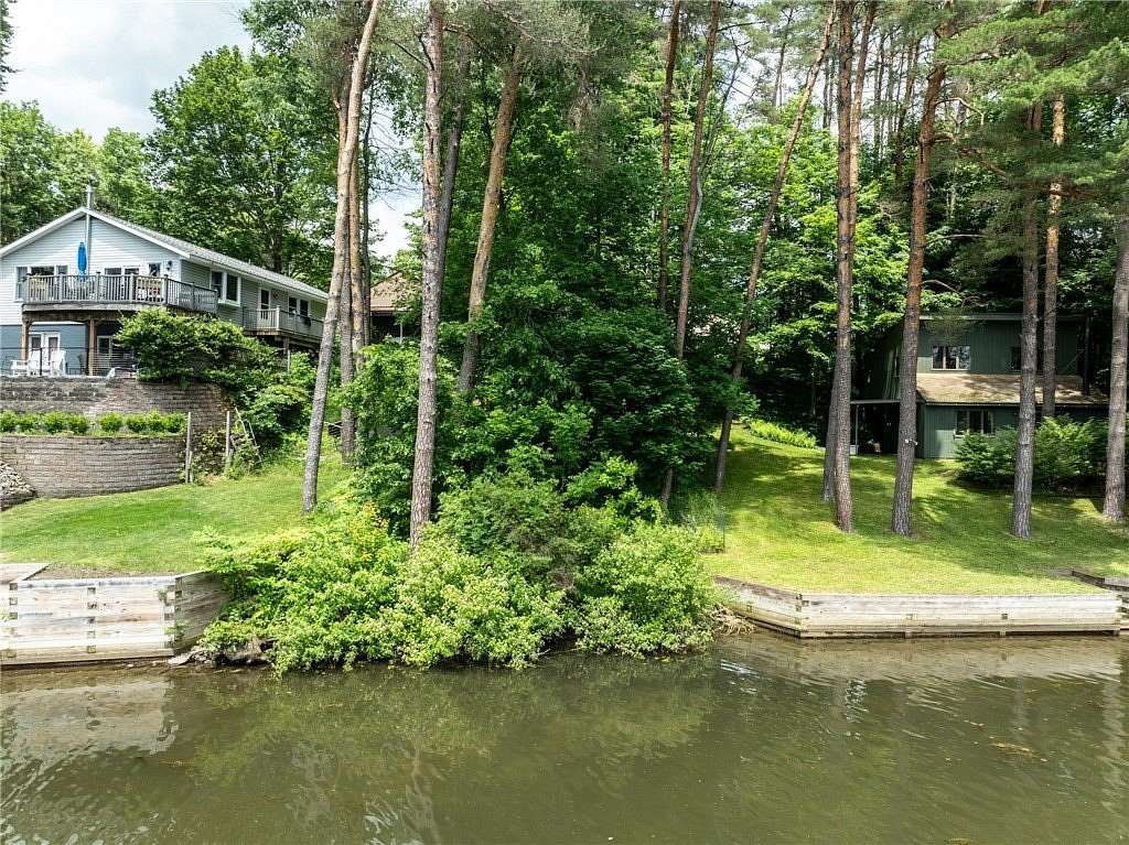 0.1 Acres of Land for Sale in Maryland, New York