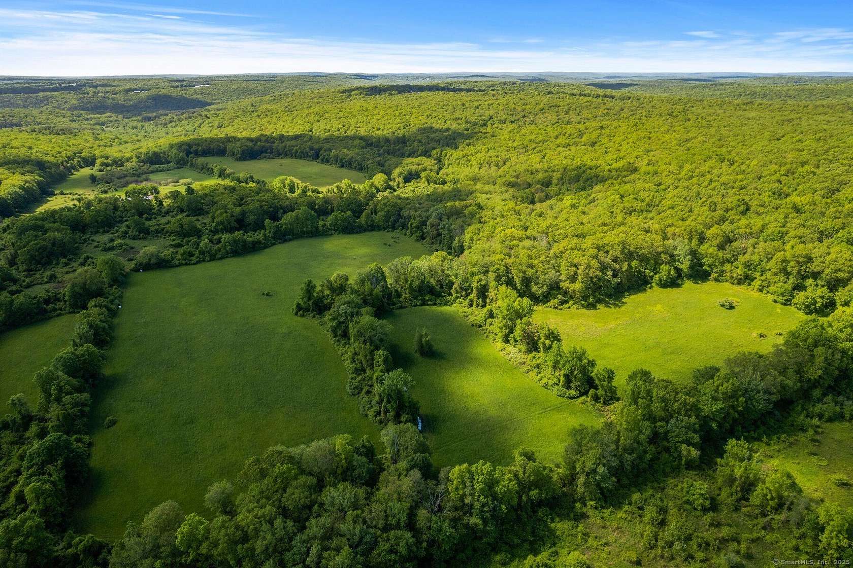 427 Acres of Recreational Land for Sale in Marlborough, Connecticut