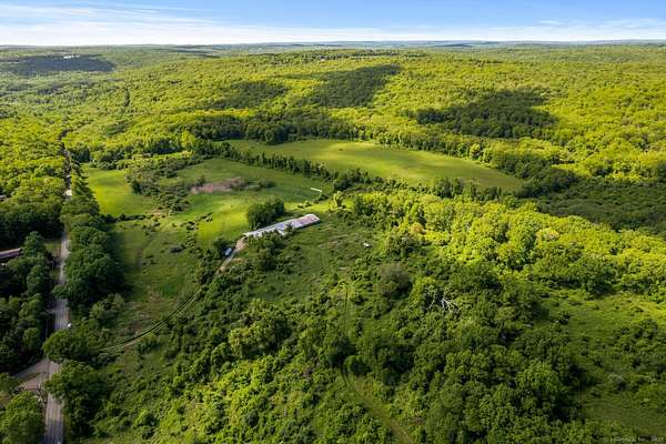 427 Acres of Recreational & Residential Land for Sale in Marlborough, Connecticut