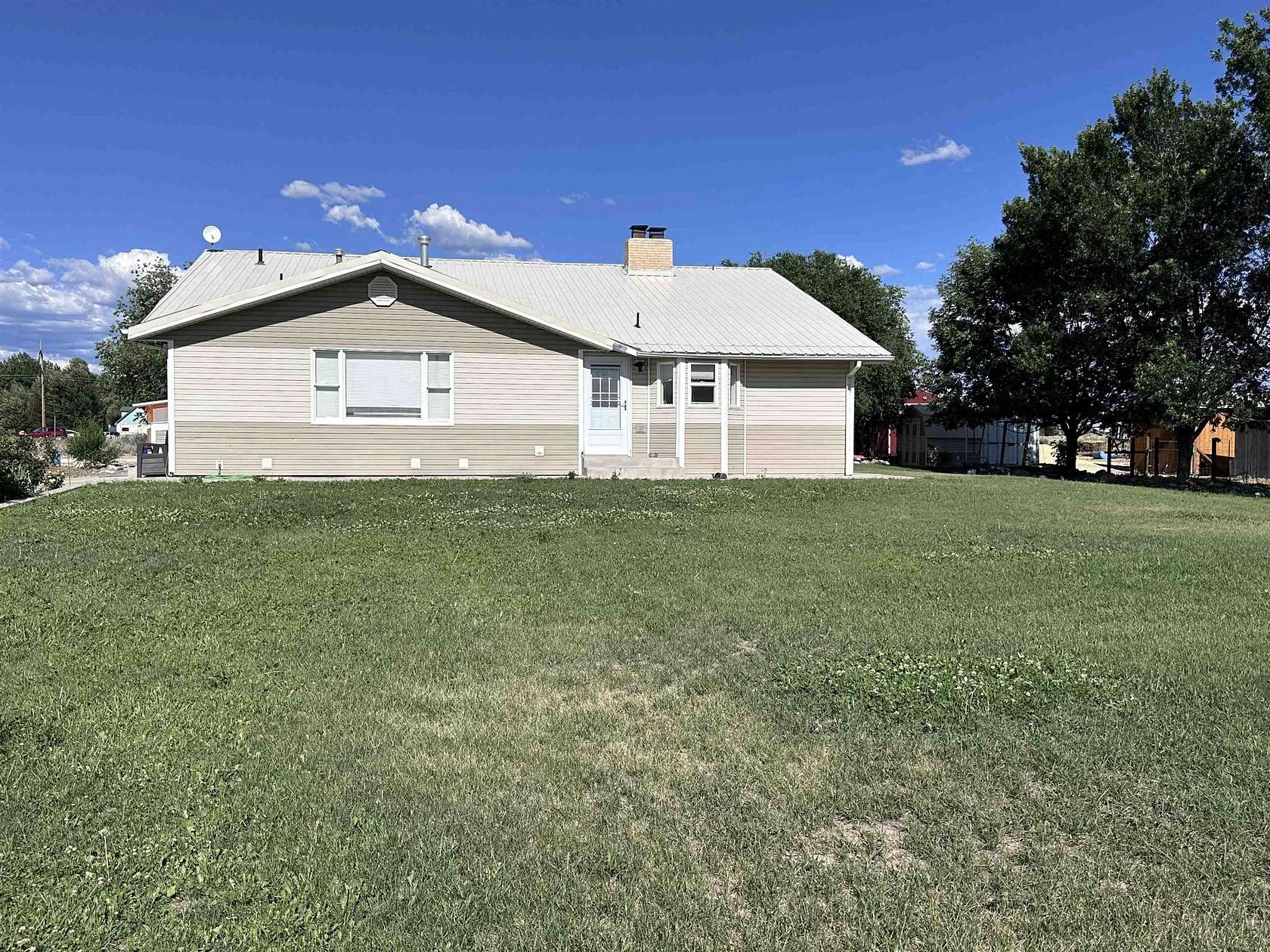 3.25 Acres of Residential Land with Home for Sale in Montrose, Colorado