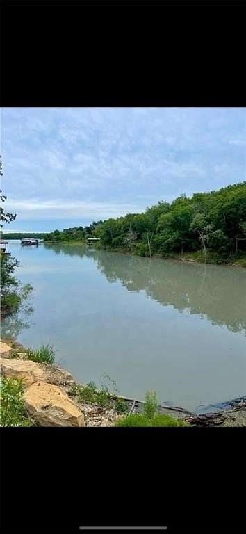 1.27 Acres of Residential Land for Sale in Chico, Texas