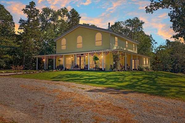 3.56 Acres of Residential Land with Home for Sale in Bonham, Texas