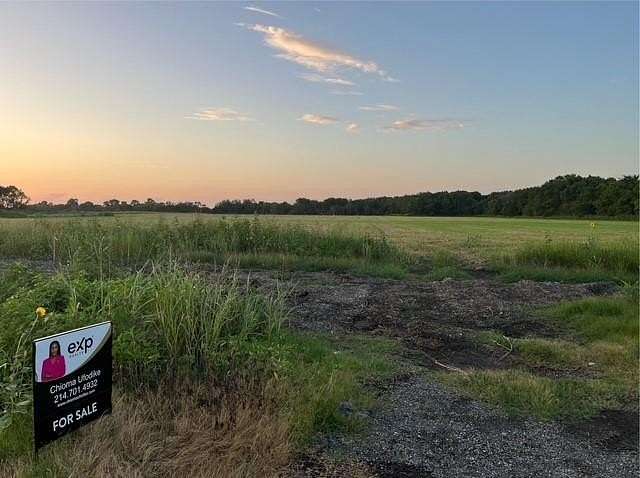 4 Acres of Land for Sale in Waxahachie, Texas
