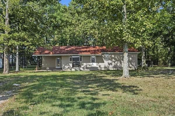 0.75 Acres of Residential Land with Home for Sale in Griffithville, Arkansas