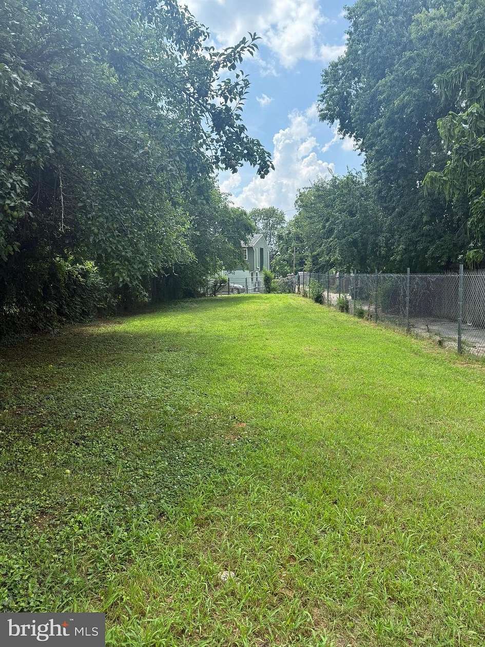 0.11 Acres of Land for Sale in Washington, District of Columbia