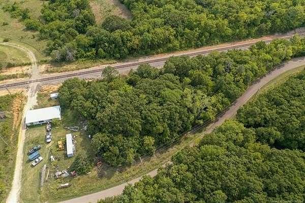 1.3 Acres of Residential Land for Sale in Mead, Oklahoma