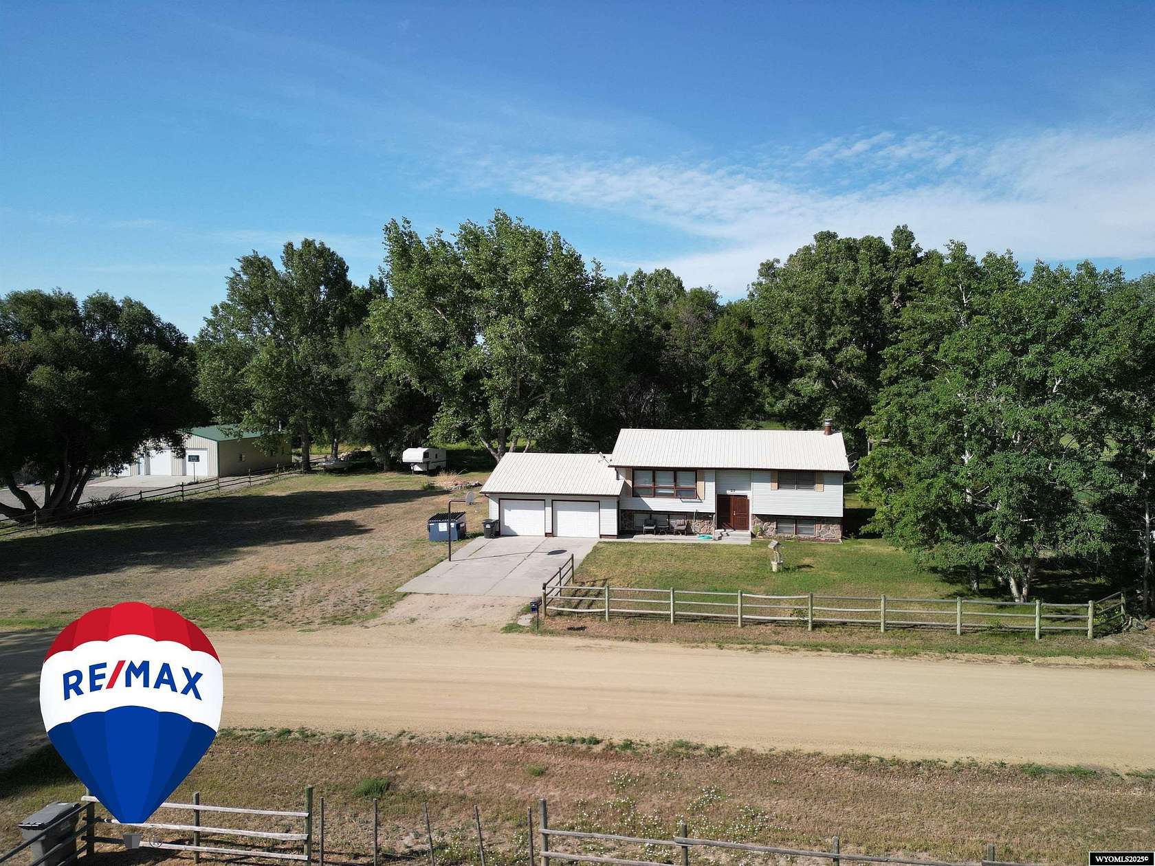 1.89 Acres of Residential Land with Home for Sale in Riverton, Wyoming