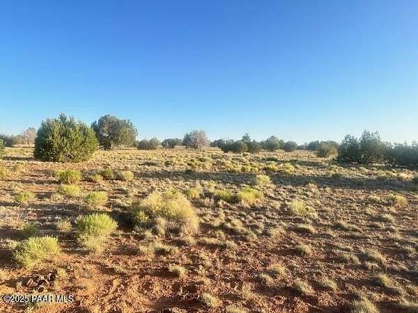 10 Acres of Recreational Land & Farm for Sale in Seligman, Arizona