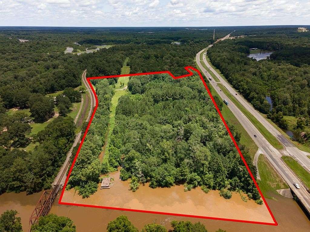 17.7 Acres of Land for Sale in Diboll, Texas